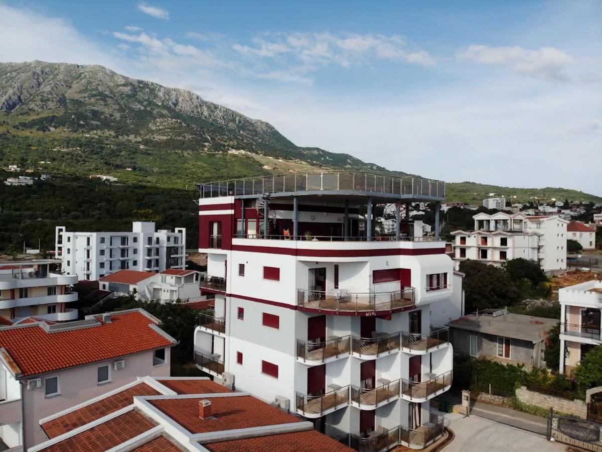 Compass Aparthotel Dobra Voda Exterior photo